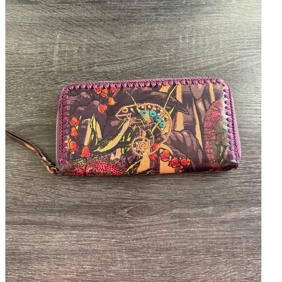Sak Roots Embroidered Lizard Wallet Multi Color Many Card Slots And Compartments - Picture 1 of 9